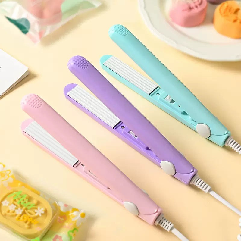 Mini Portable Ceramic Hair Straightener (মিনি পোর্টেবল সিরামিক হেয়ার স্ট্রেইটনার) - পিংক/পার্পল