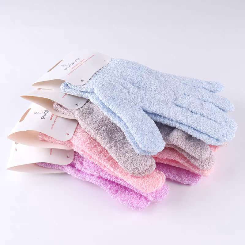 Exfoliating glove