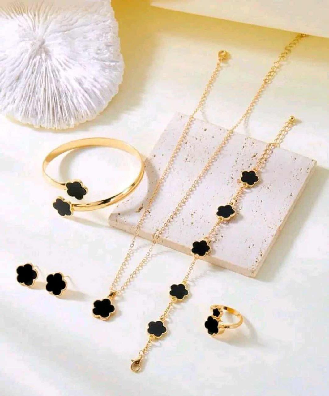 5 Piece Necklace Set