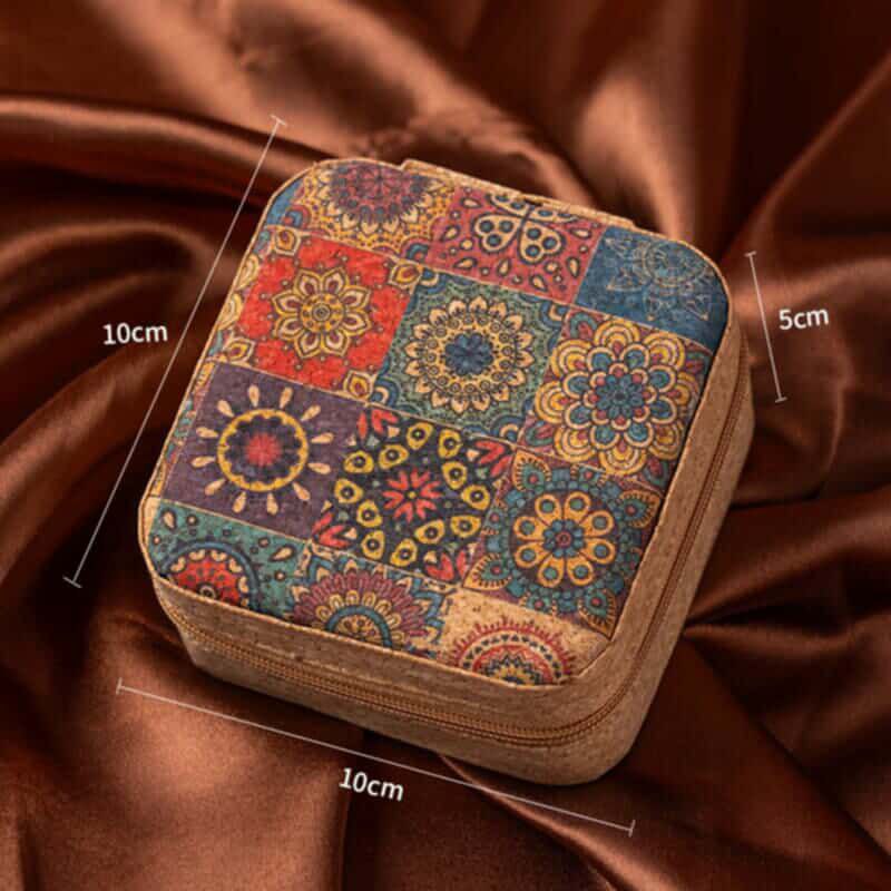 Camel Retro Floral Print Portable Square Jewelry Storage Box