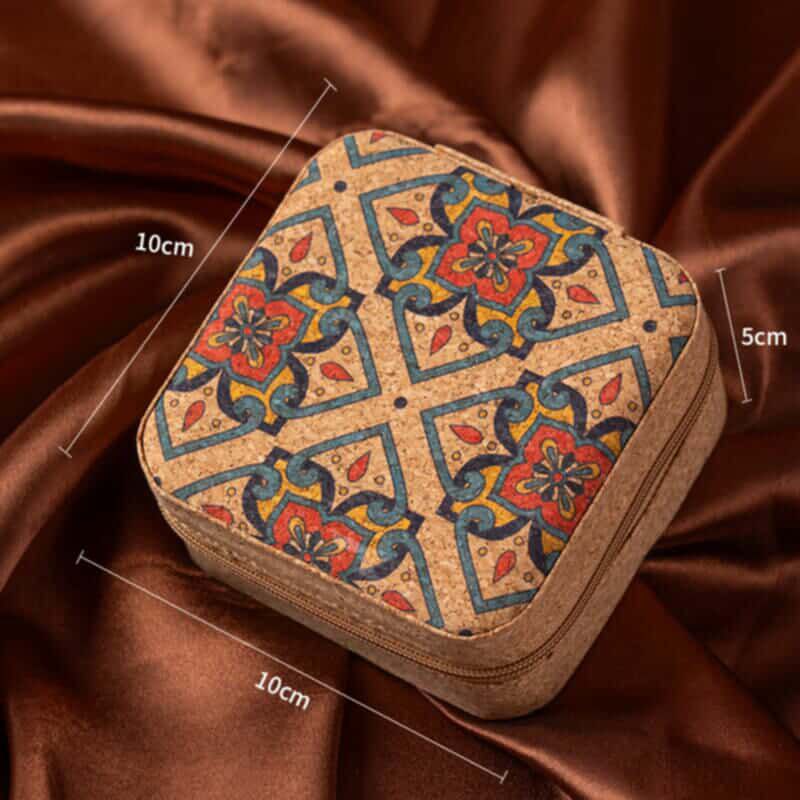 Camel Retro Floral Print Portable Square Jewelry Storage Box