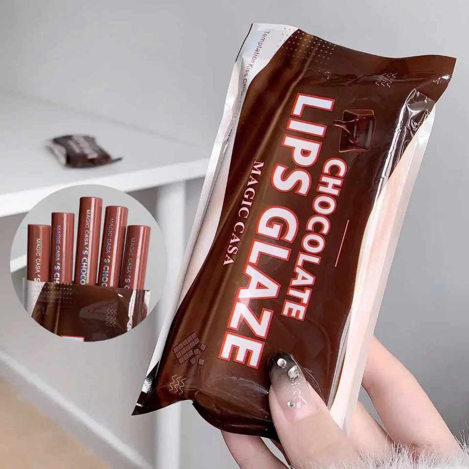MAGIC CASA CHOCOLATE LIPSTICK