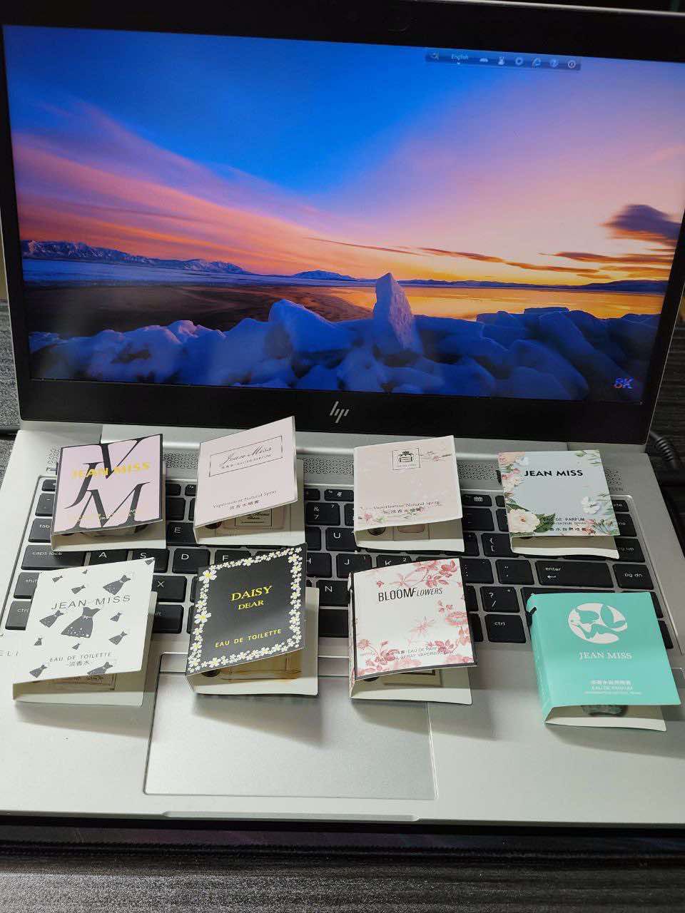Fancy printed high-grade fragrance sample cards for glass vial packaging Pocket Perfume For Man & Woman