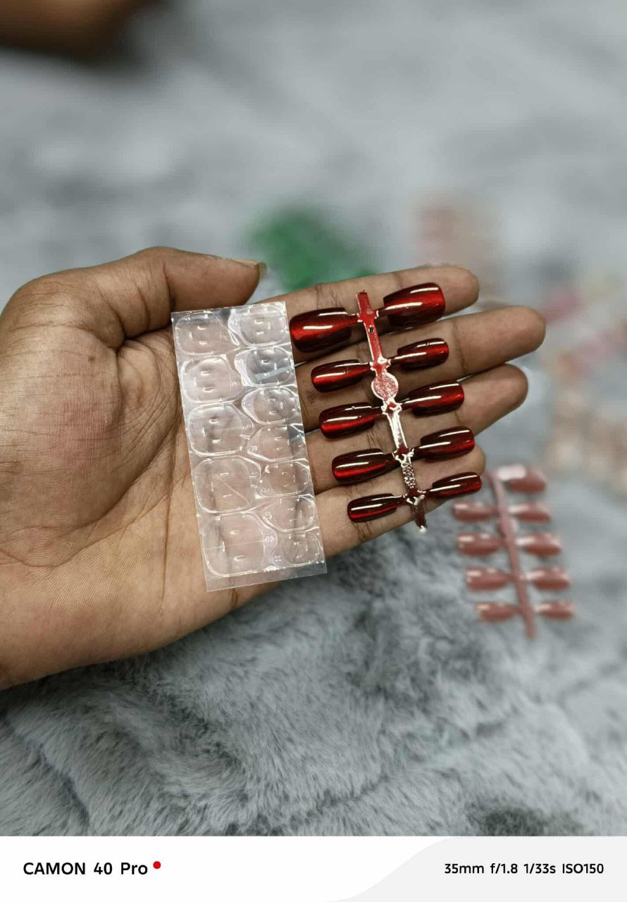 10 Pieces Fake Nails with sticker