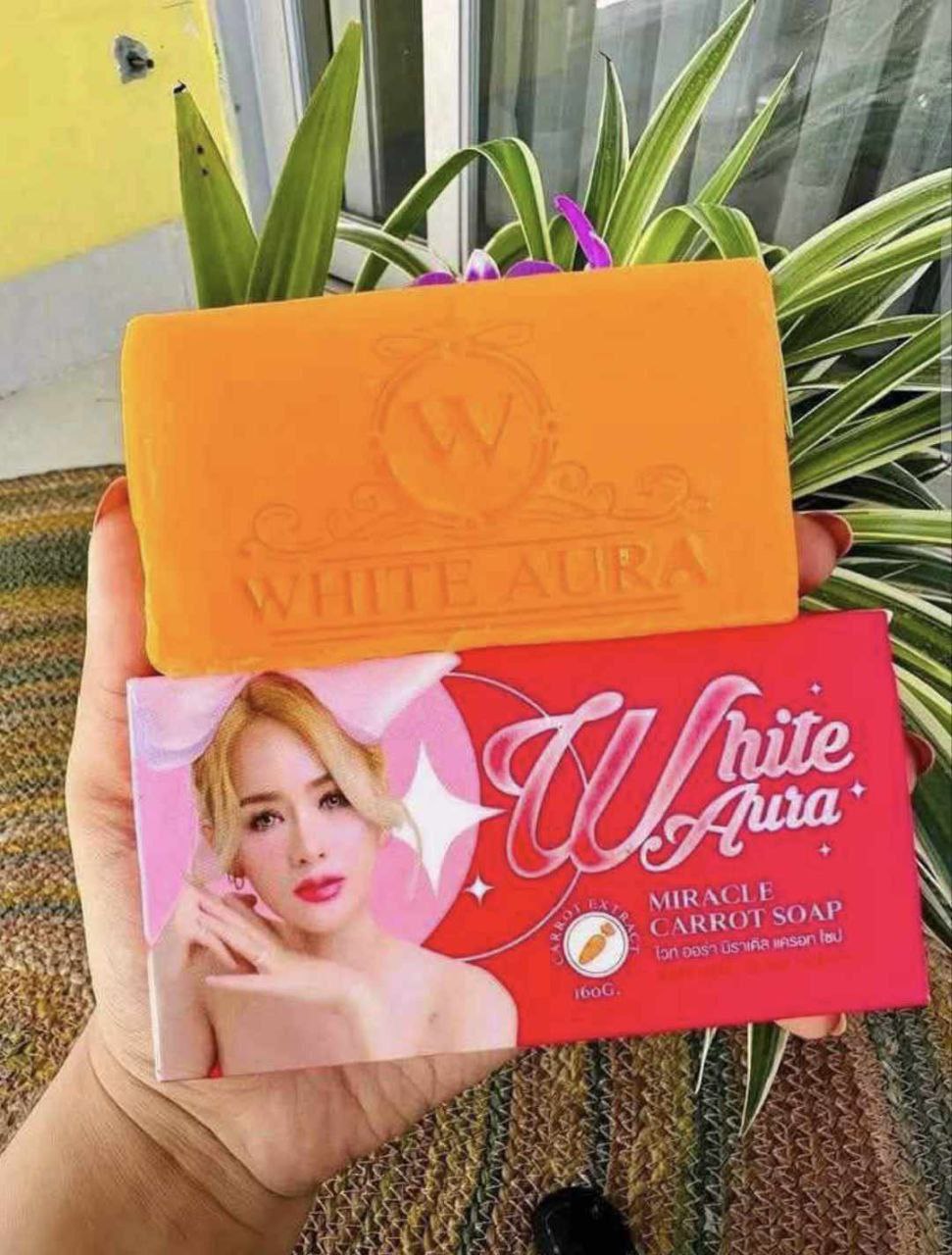 White Aura Miracle Carrot Soap