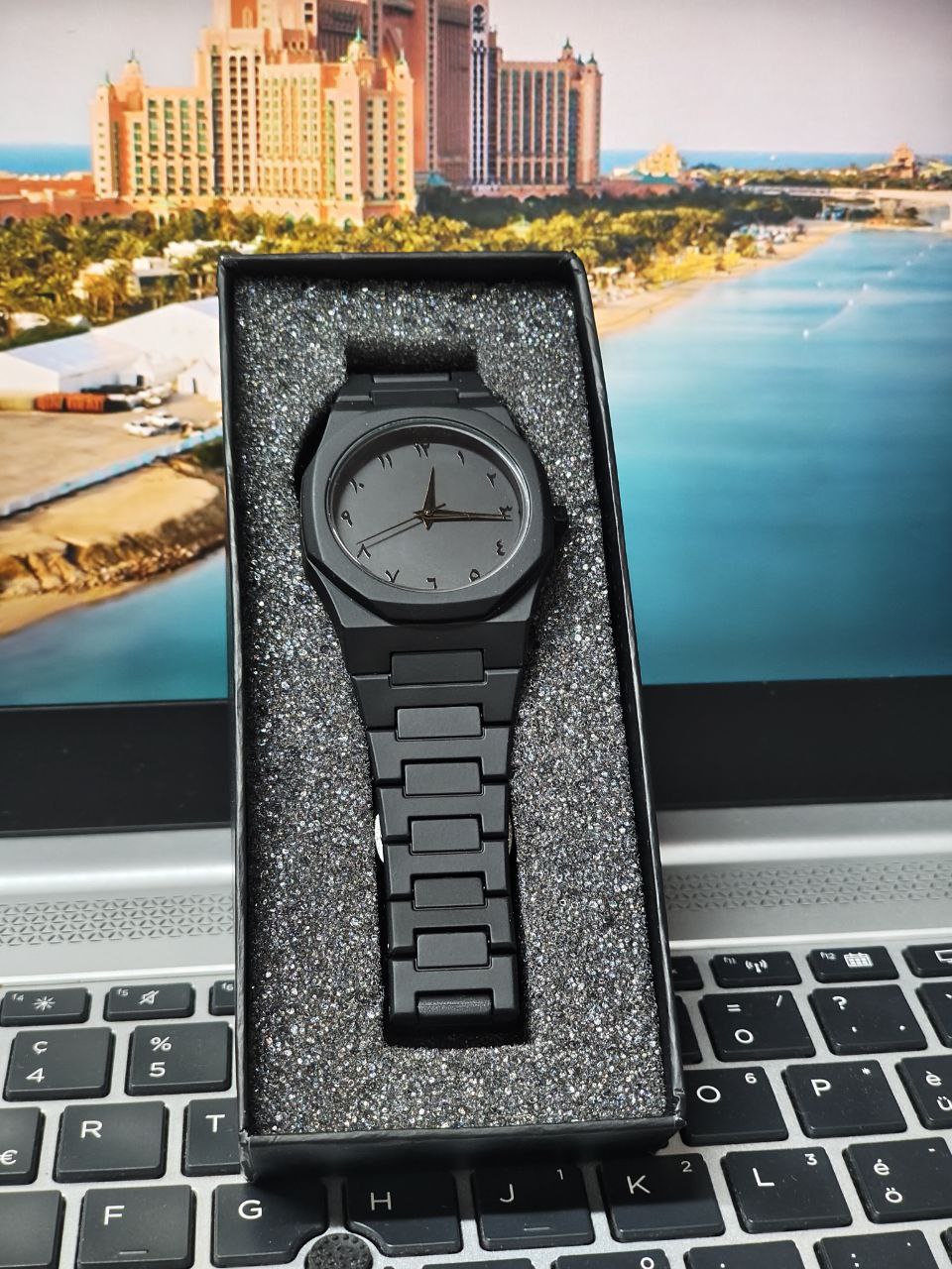 Black Aura Quartz Watch