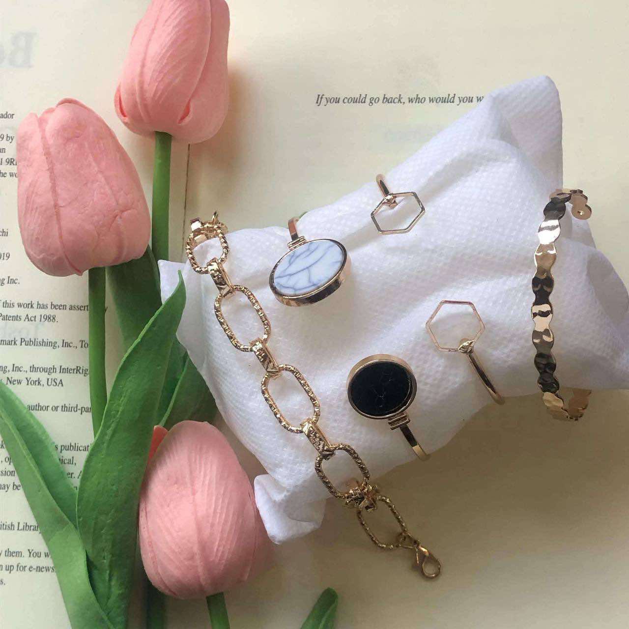 Geometric Shape Bracelet Set