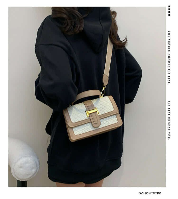 Structured Flap Shoulder Bags