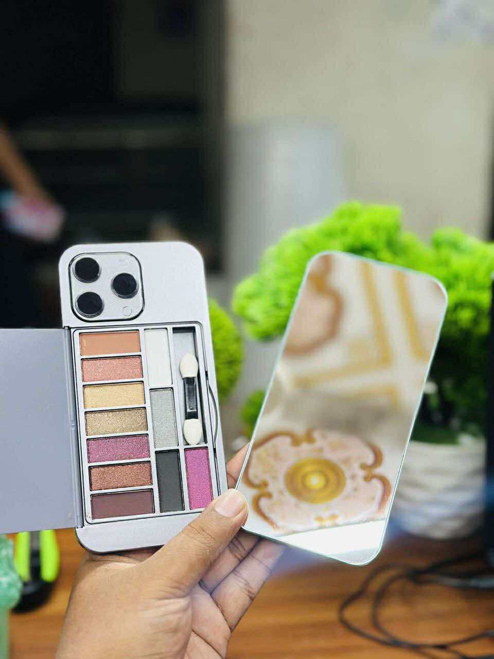 iPhone Eyeshadow kit