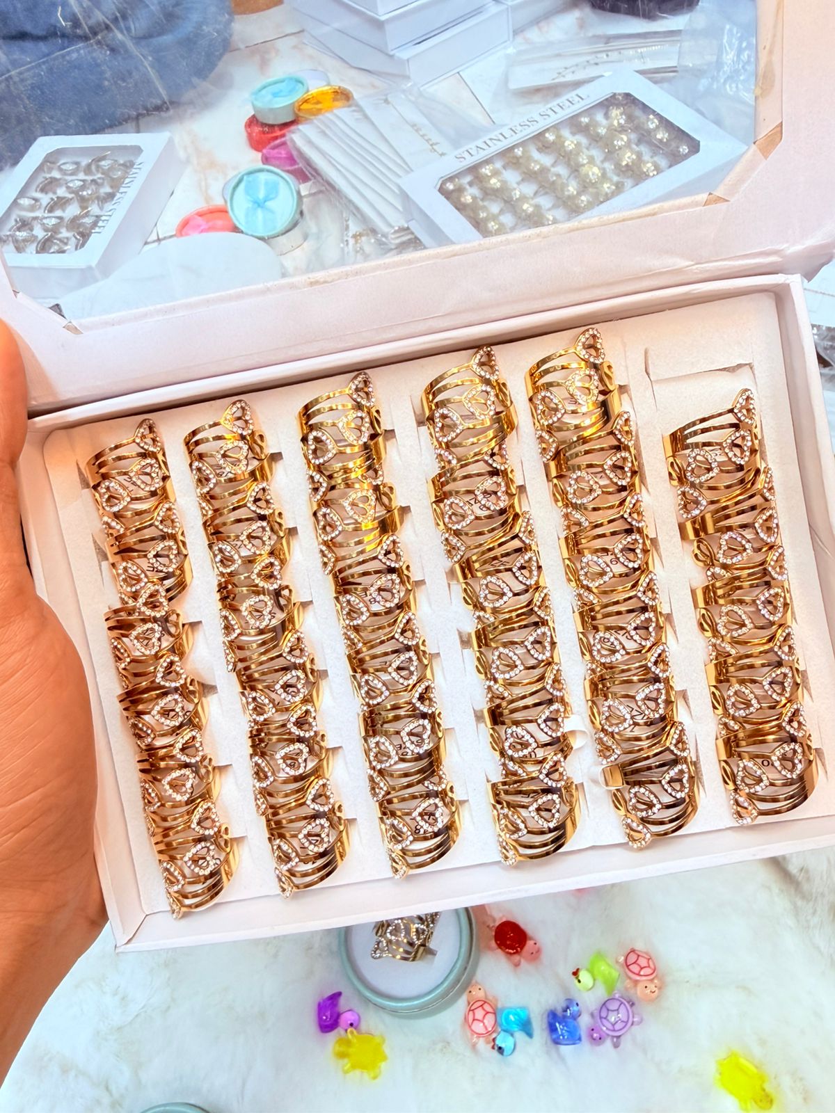 Finger Ring For Women (Color Guarantee)