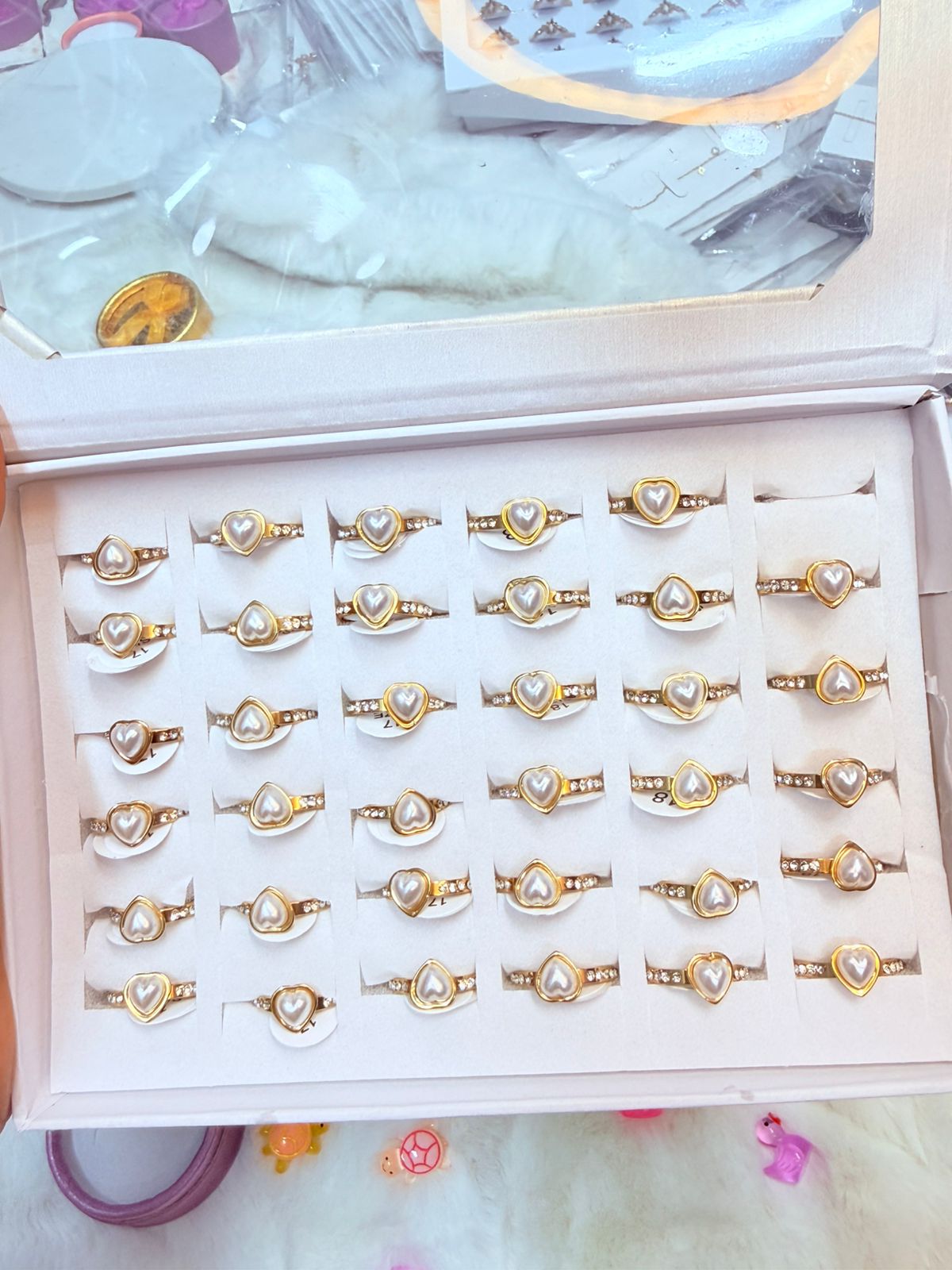 Finger Ring For Women (Color Guarantee)