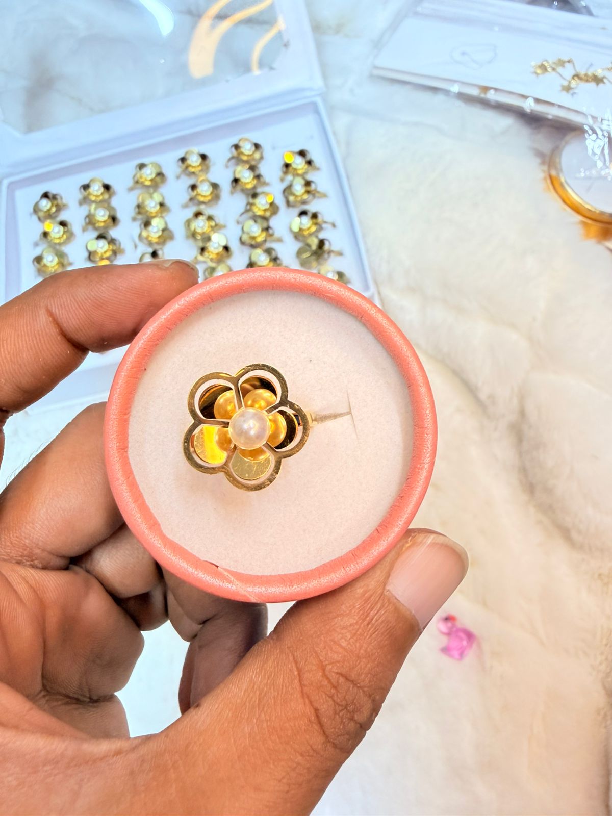 Finger Ring For Women (Color Guarantee)