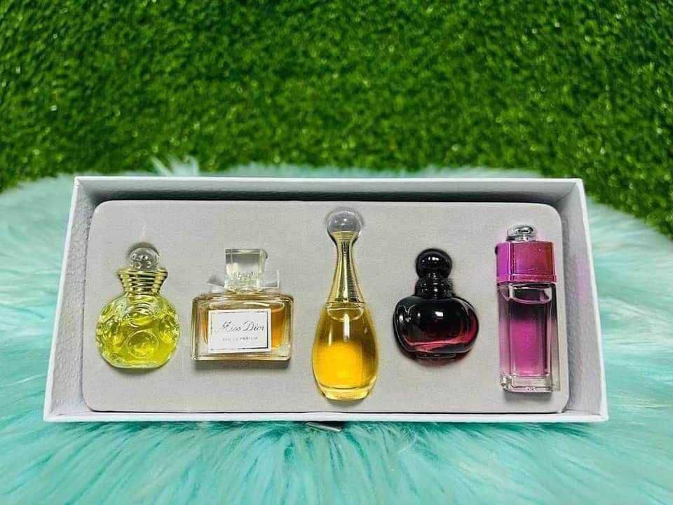 Dior 5 Piece Perfume