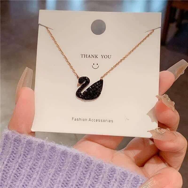 Swan Pendent (Color Guarantee)