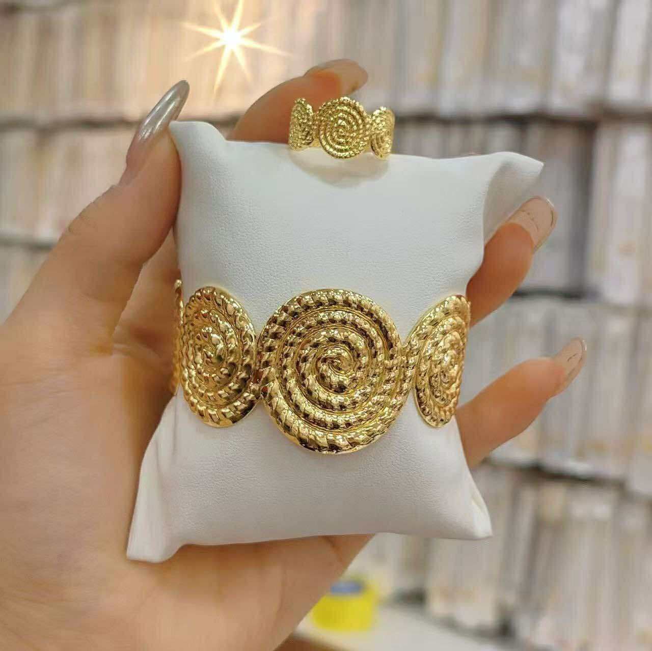 Metal Bracelet with Ring