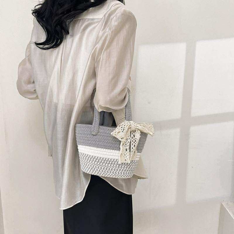 Korean Style Woven Handbags with a Lace Bow