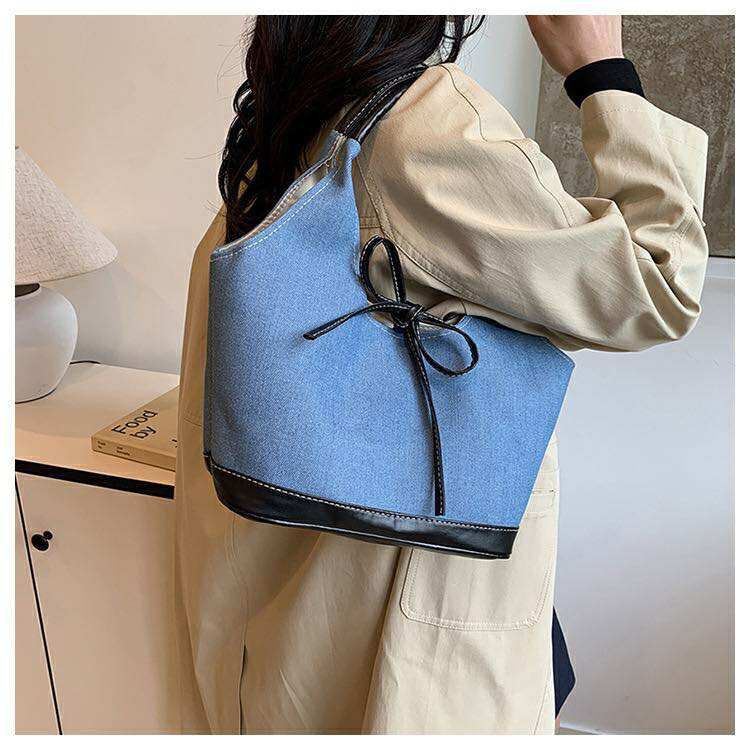 Minimalist Bo Bag