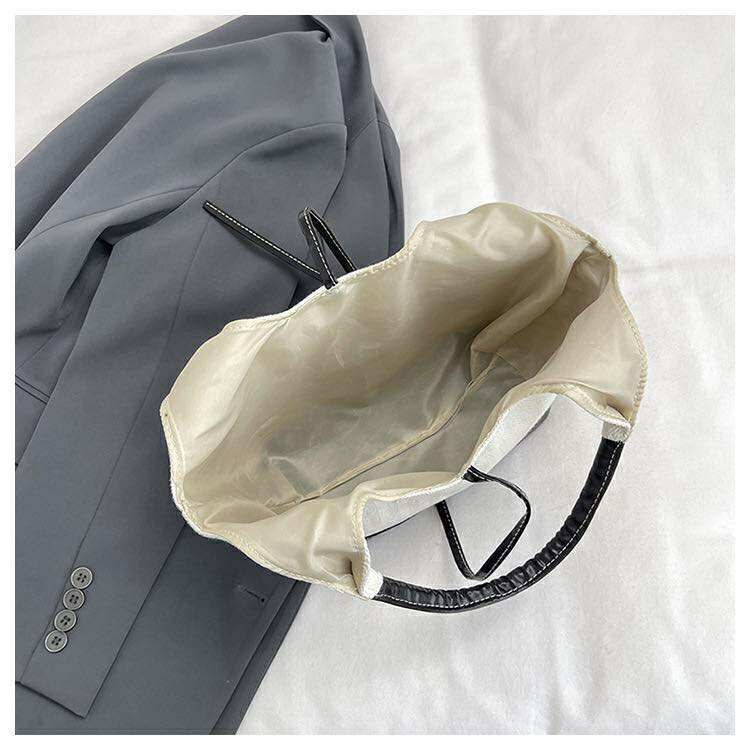 Minimalist Bo Bag