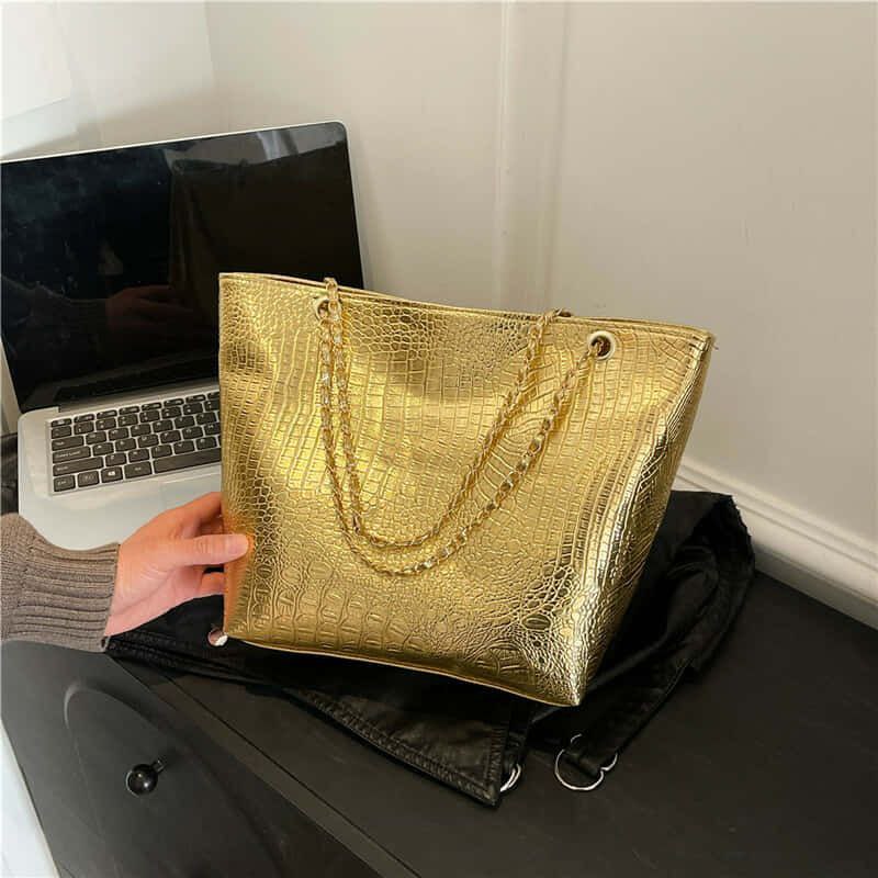 Crocodile Ambushed PU Leather Tote bag