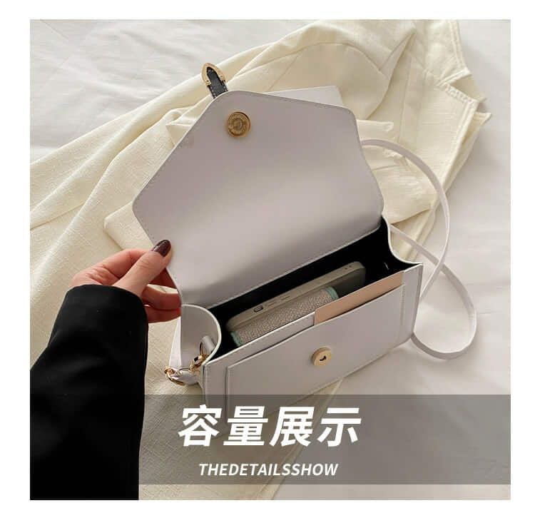 Minimalist Crossbody Bag with Top Handle and Flap