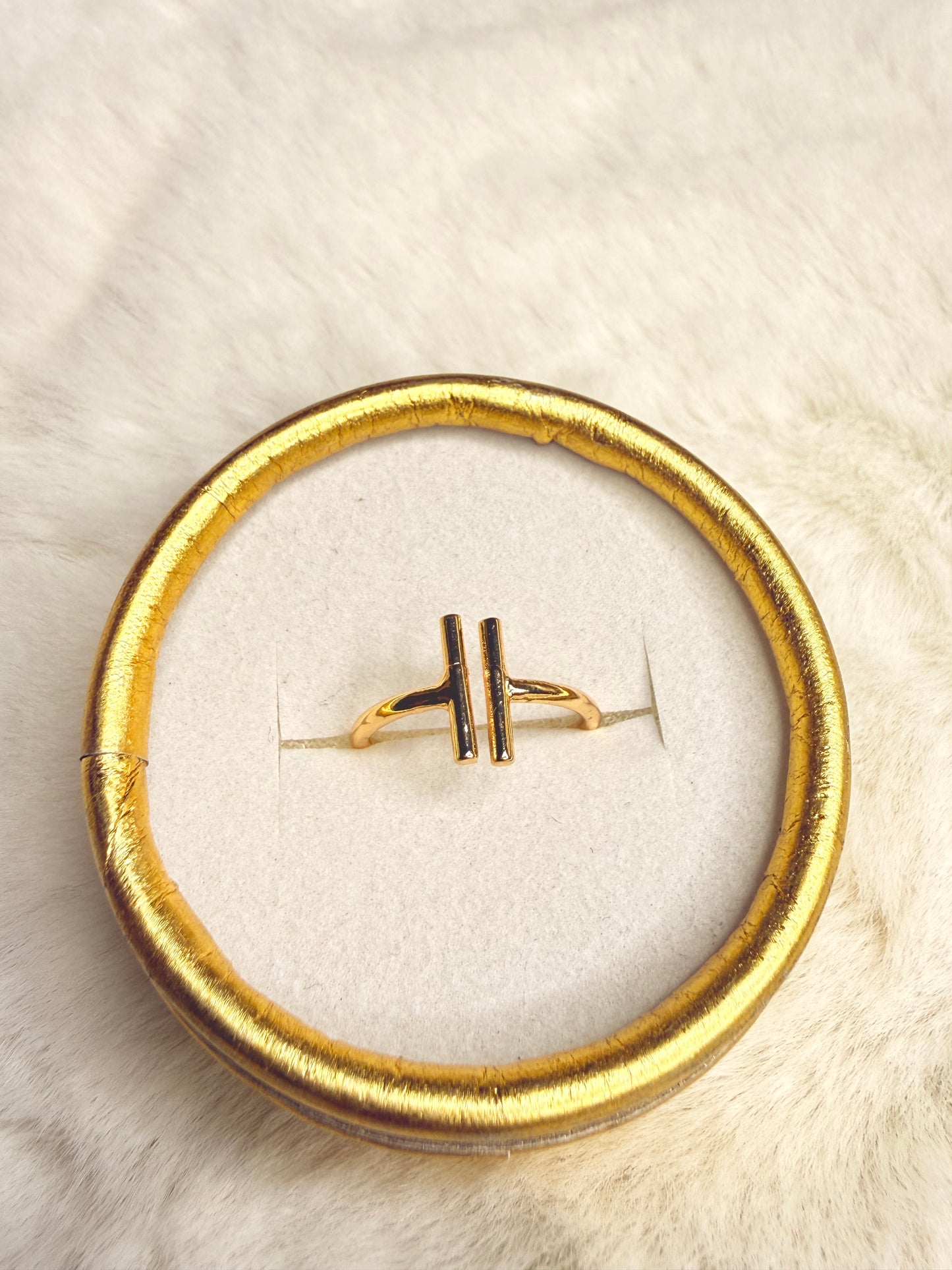 Finger Ring For Women ( Color Guarantee)