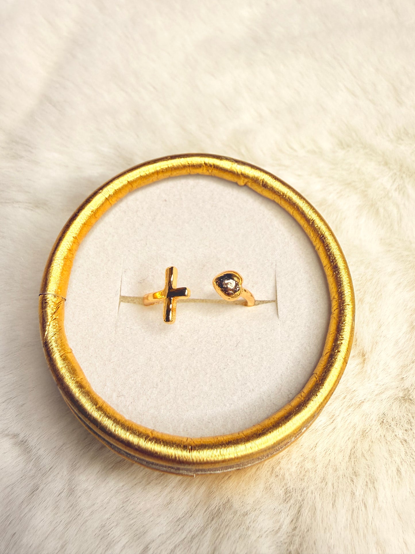 Finger Ring For Women ( Color Guarantee)