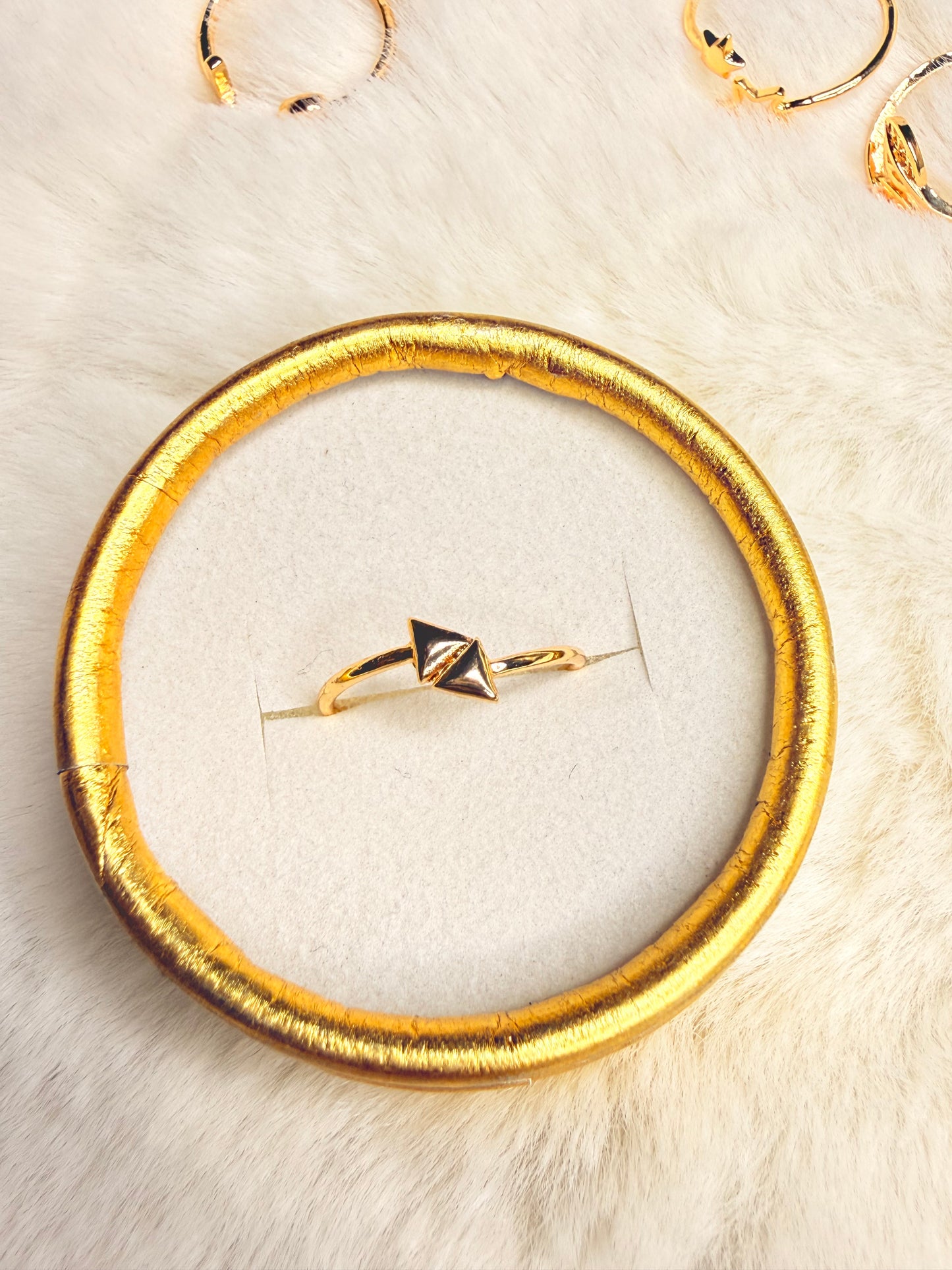 Finger Ring For Women ( Color Guarantee)