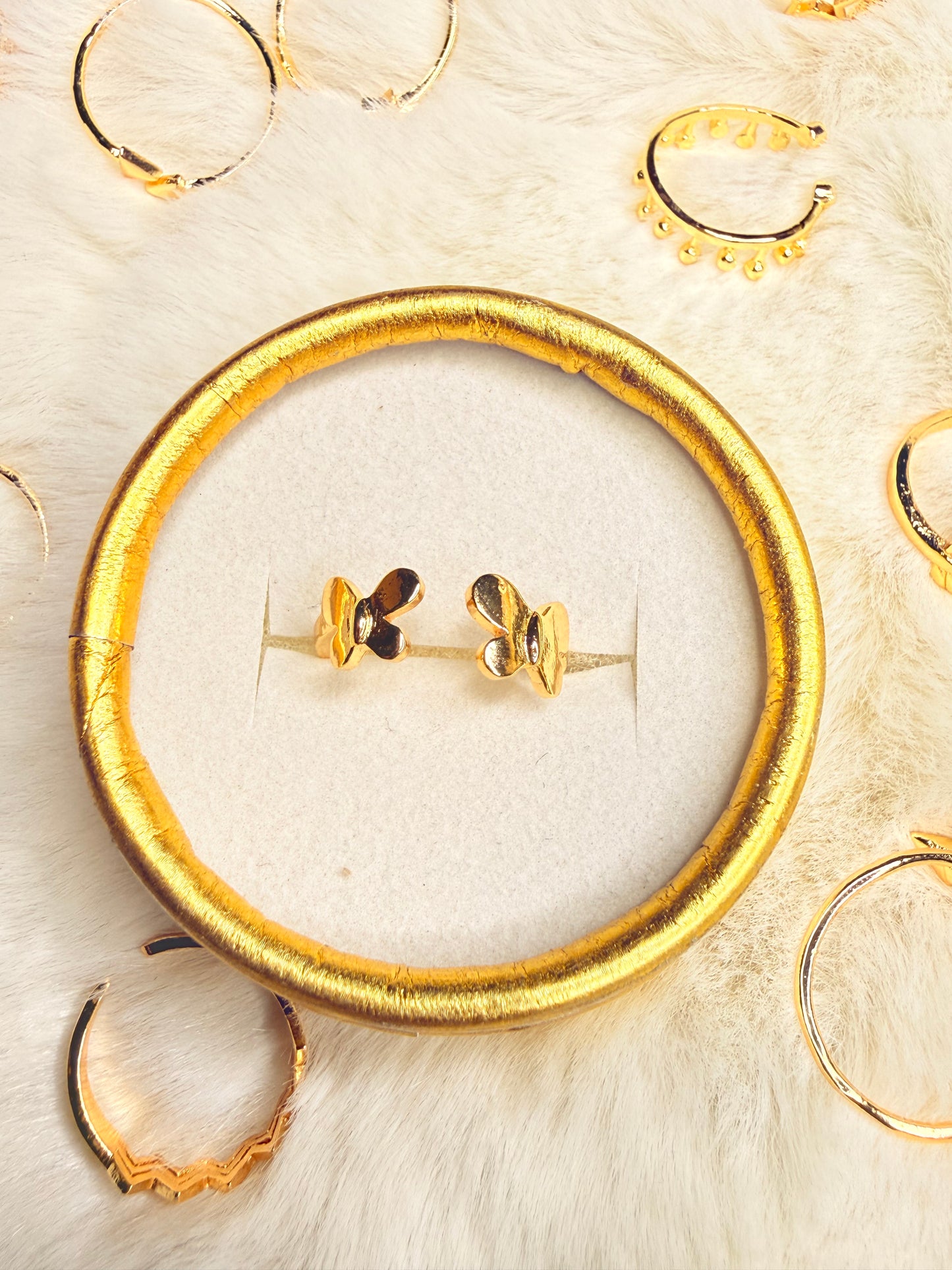 Finger Ring For Women ( Color Guarantee)