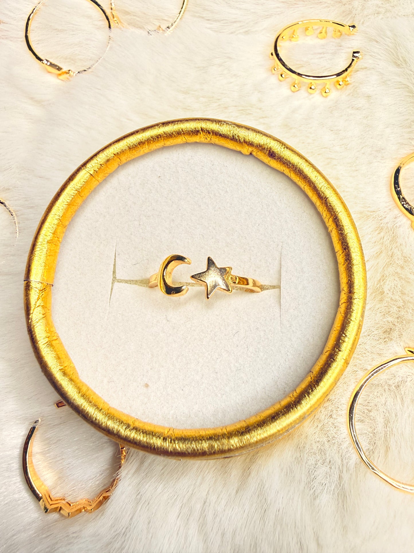 Finger Ring For Women ( Color Guarantee)