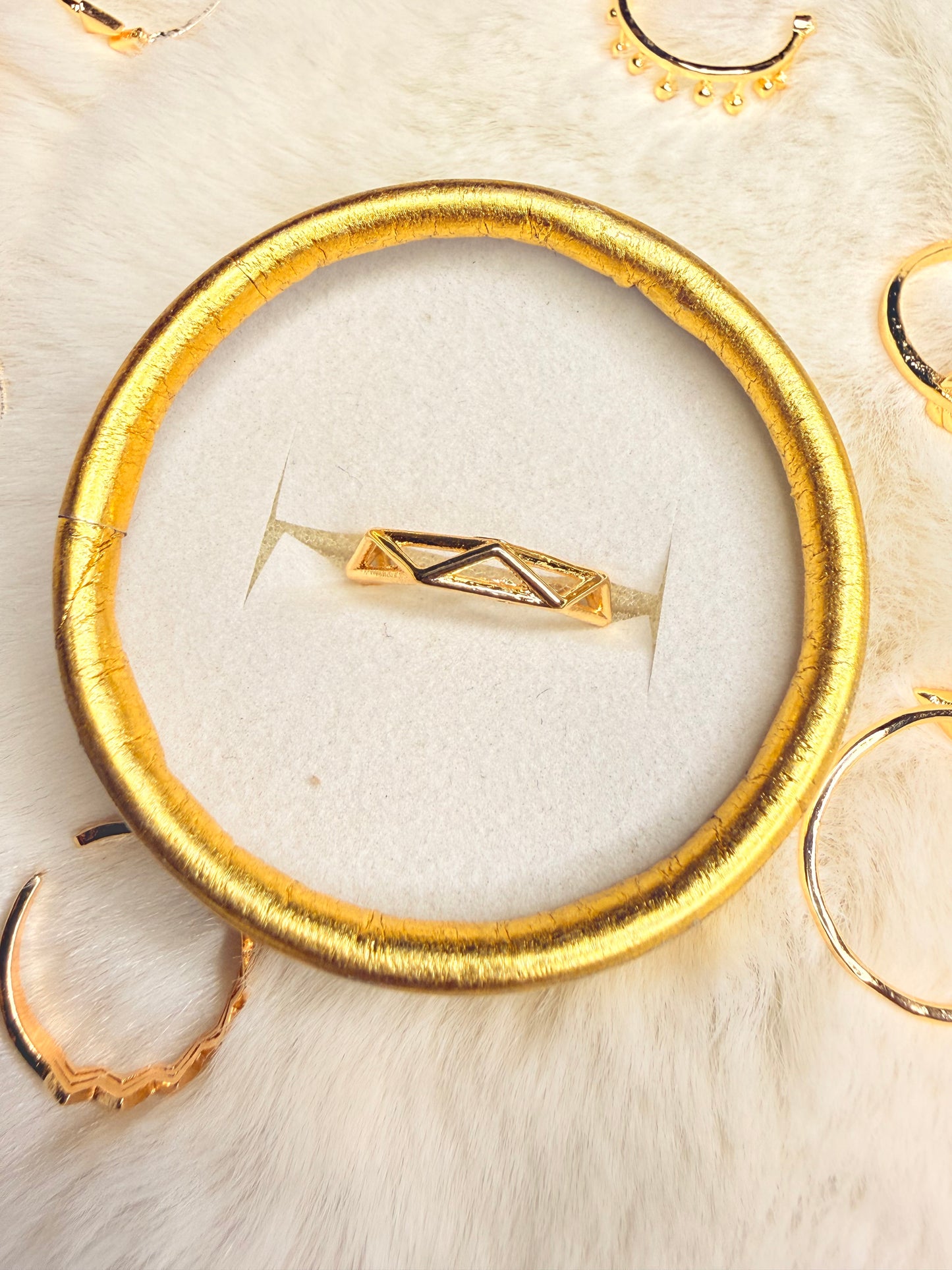 Finger Ring For Women ( Color Guarantee)