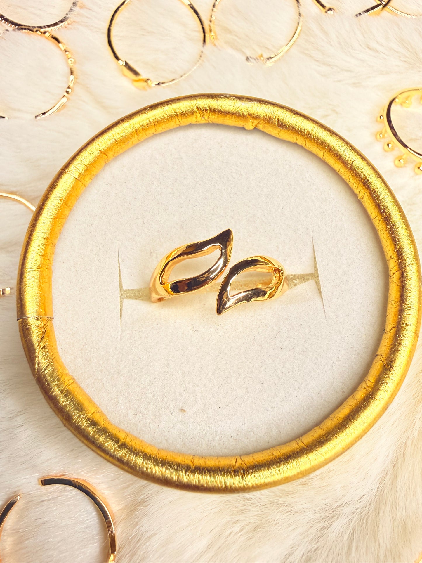 Finger Ring For Women ( Color Guarantee)