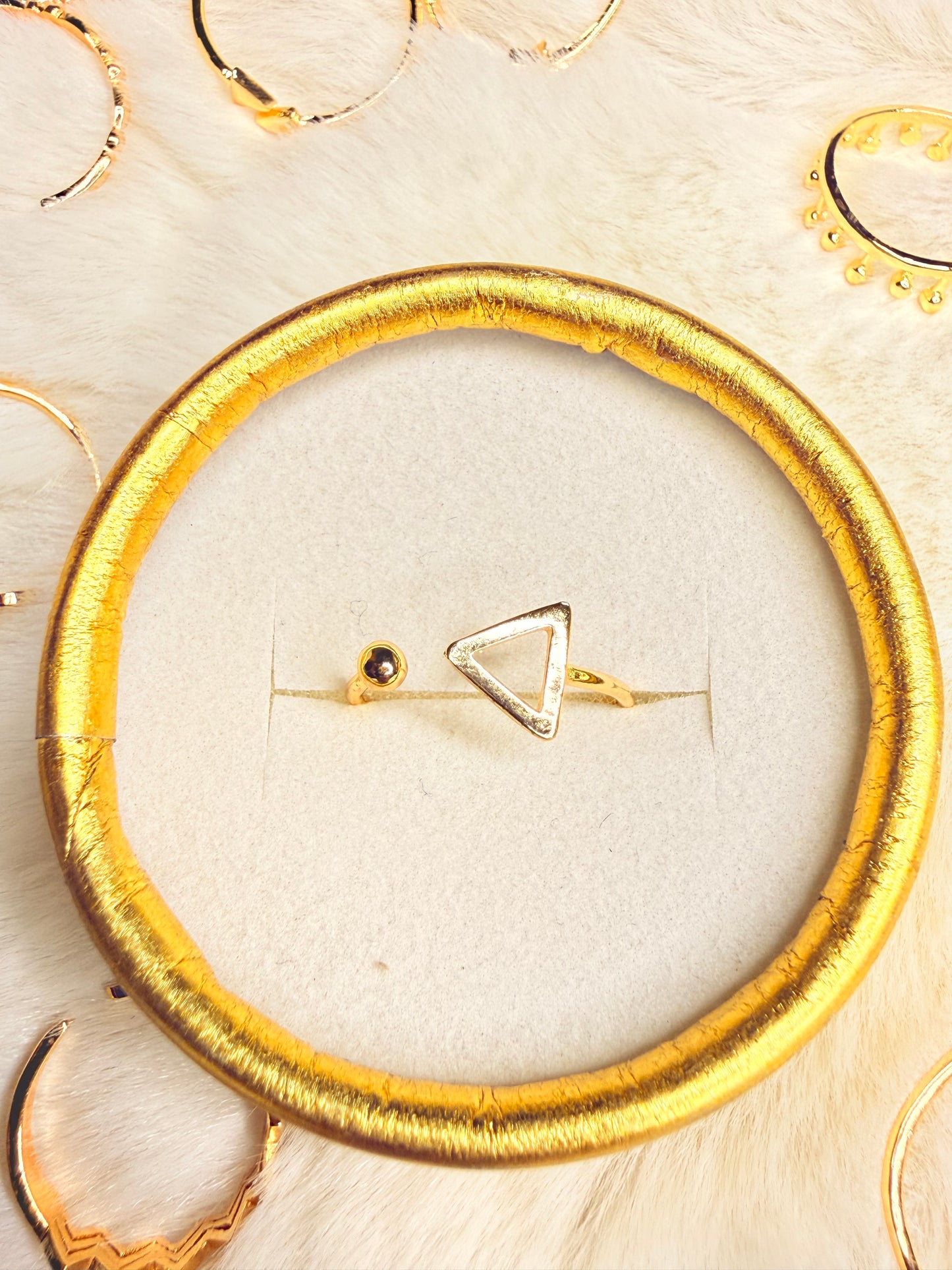 Finger Ring For Women ( Color Guarantee)