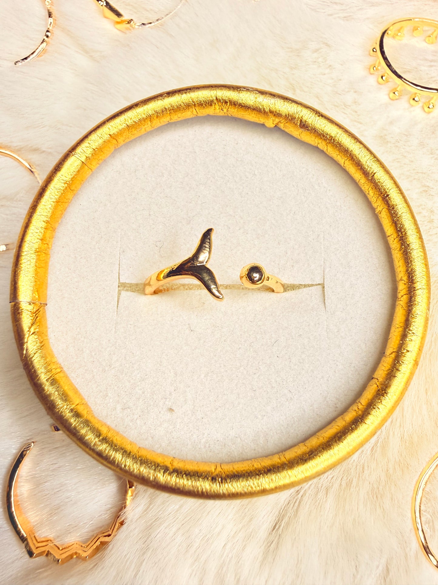 Finger Ring For Women ( Color Guarantee)