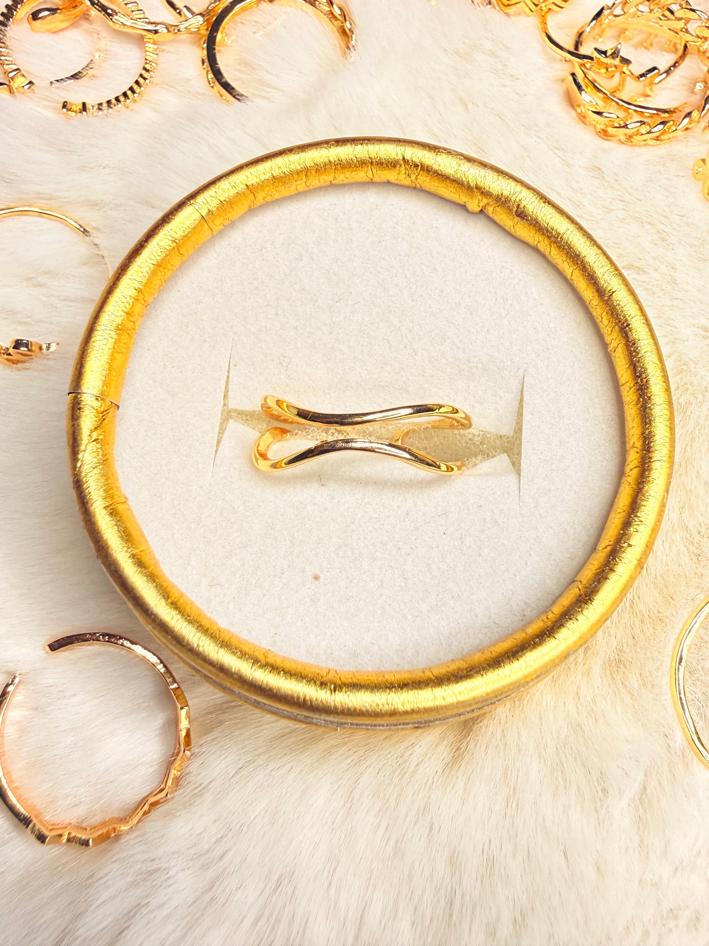 Finger Ring For Women ( Color Guarantee)