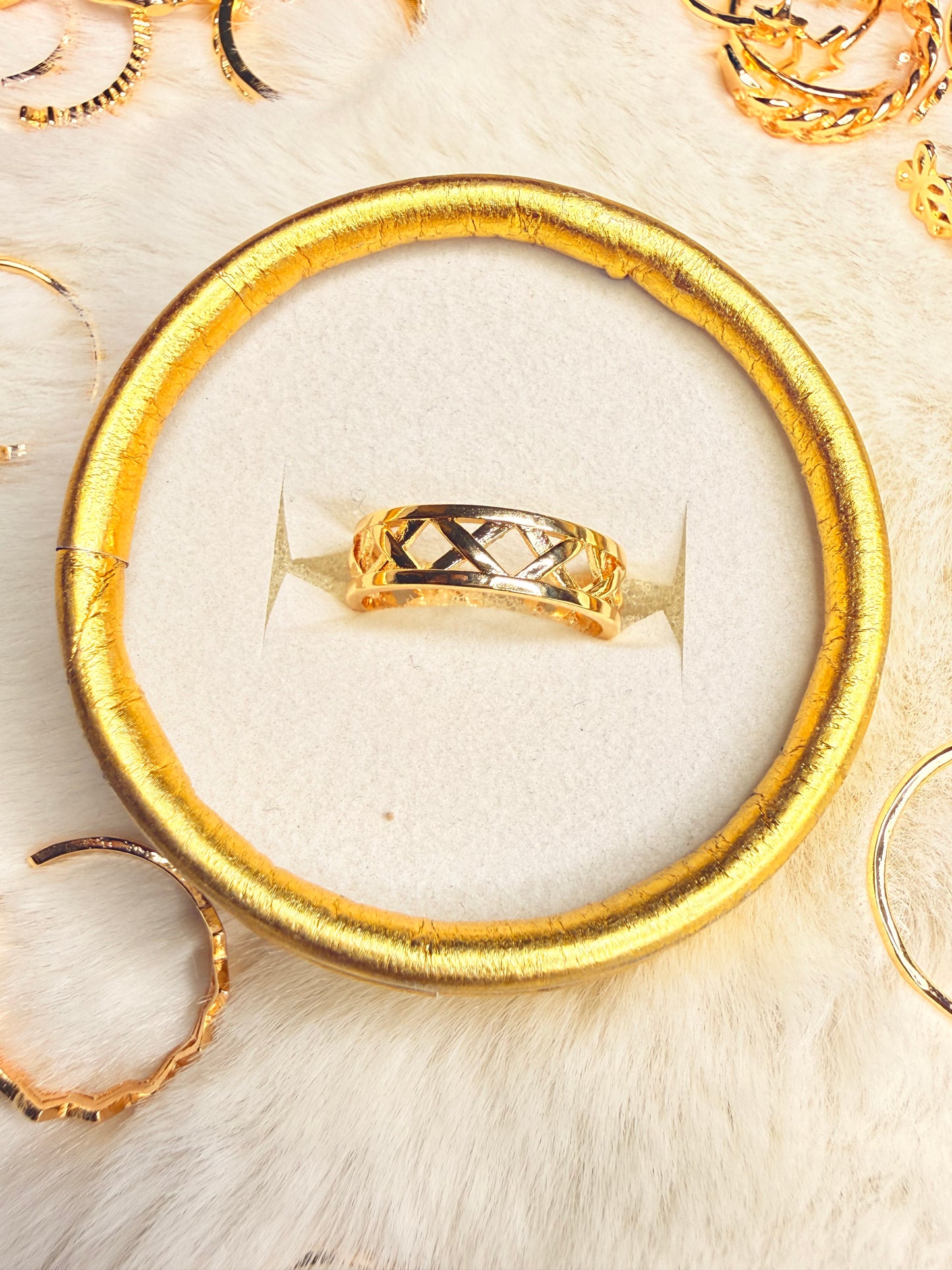 Finger Ring For Women ( Color Guarantee)