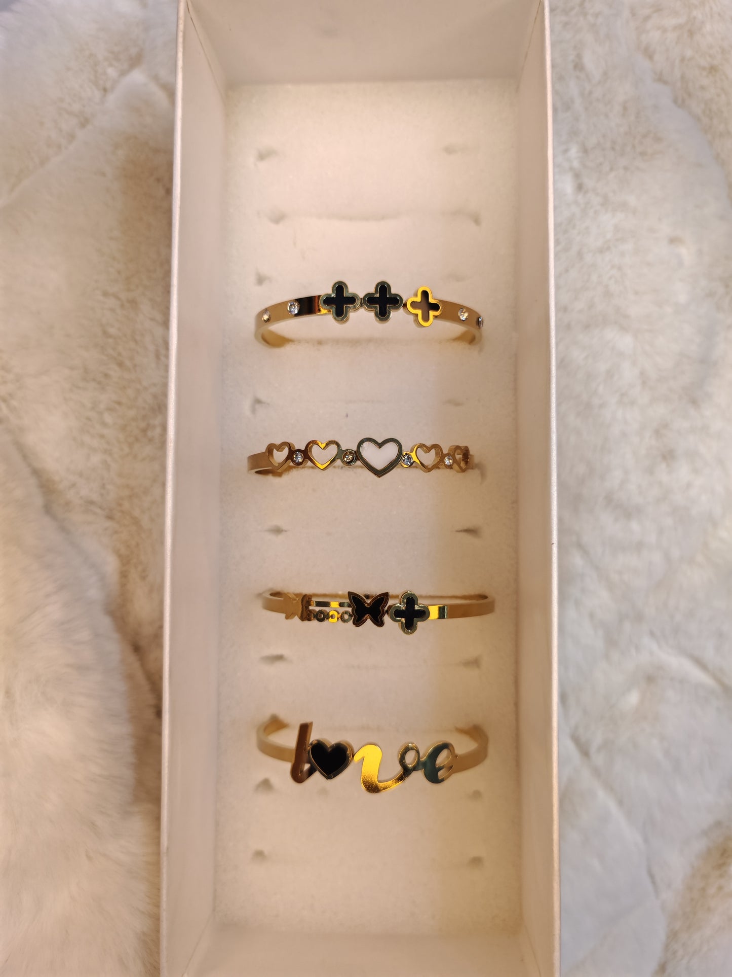 Bracelet( Free Size)