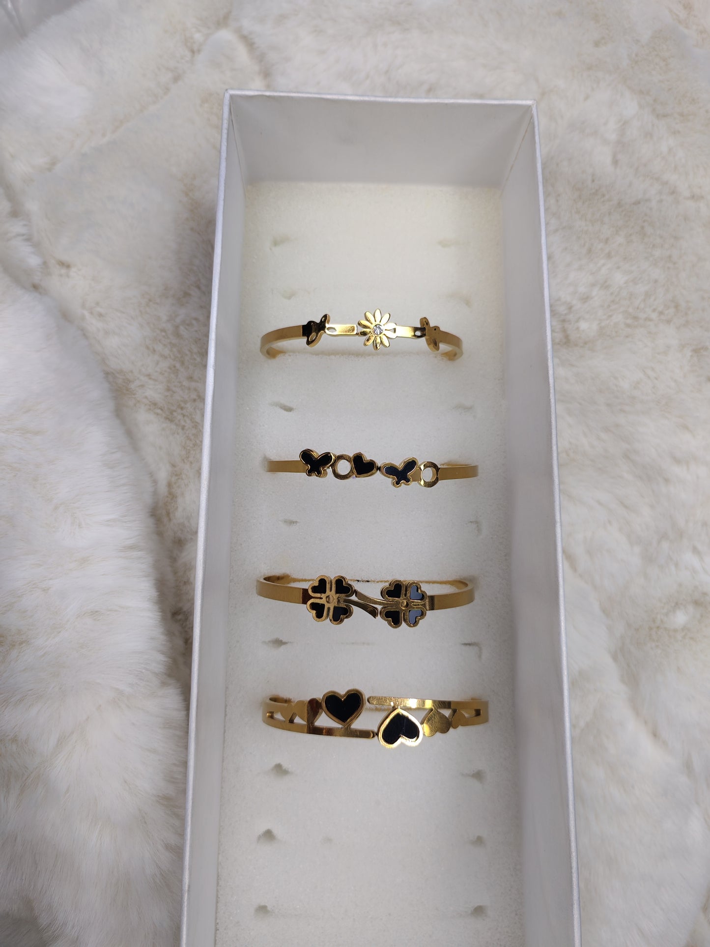 Bracelet( Free Size)