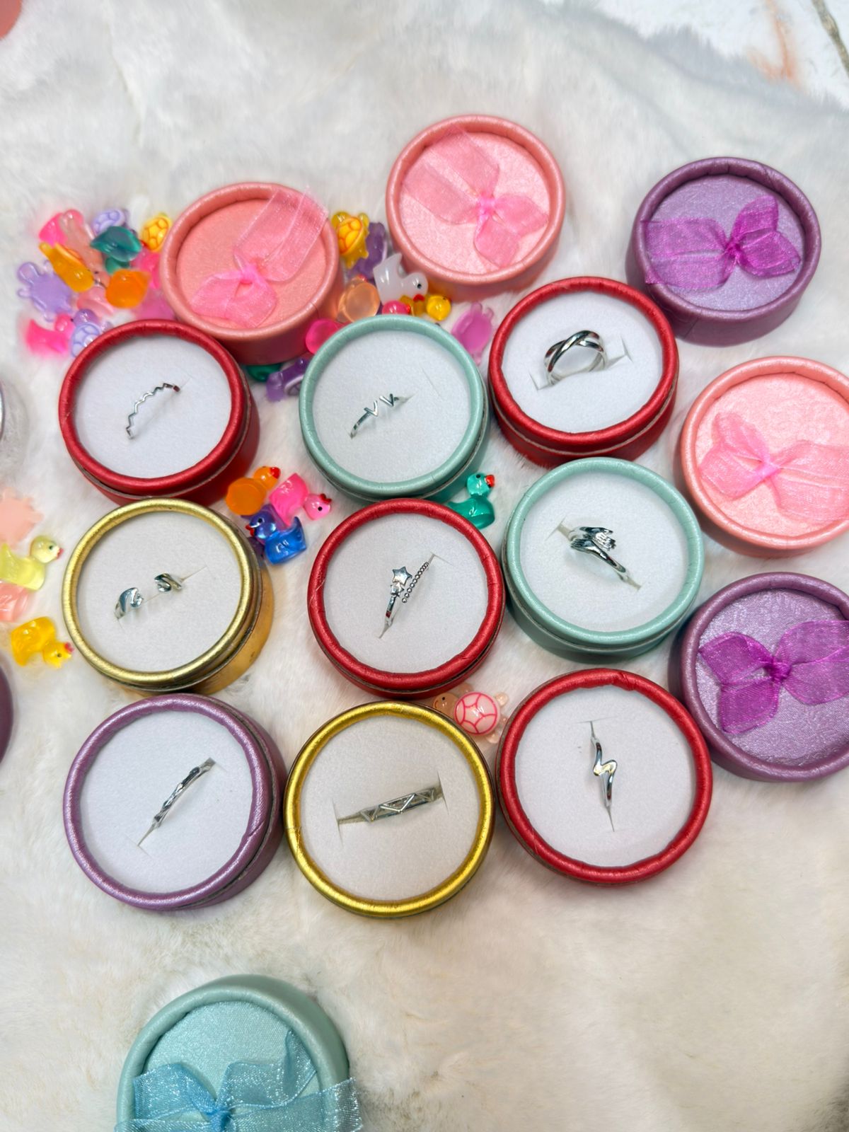 Finger Ring ( Color Guarantee) With Box