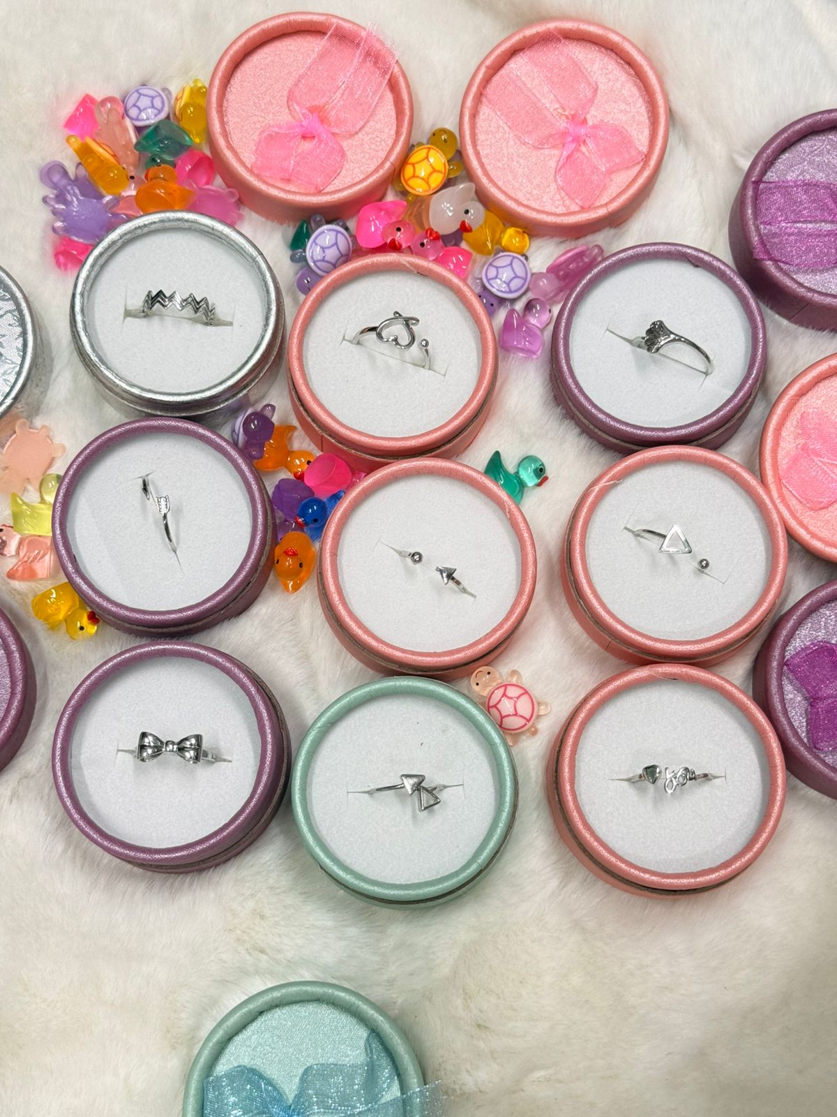 Finger Ring ( Color Guarantee) With Box