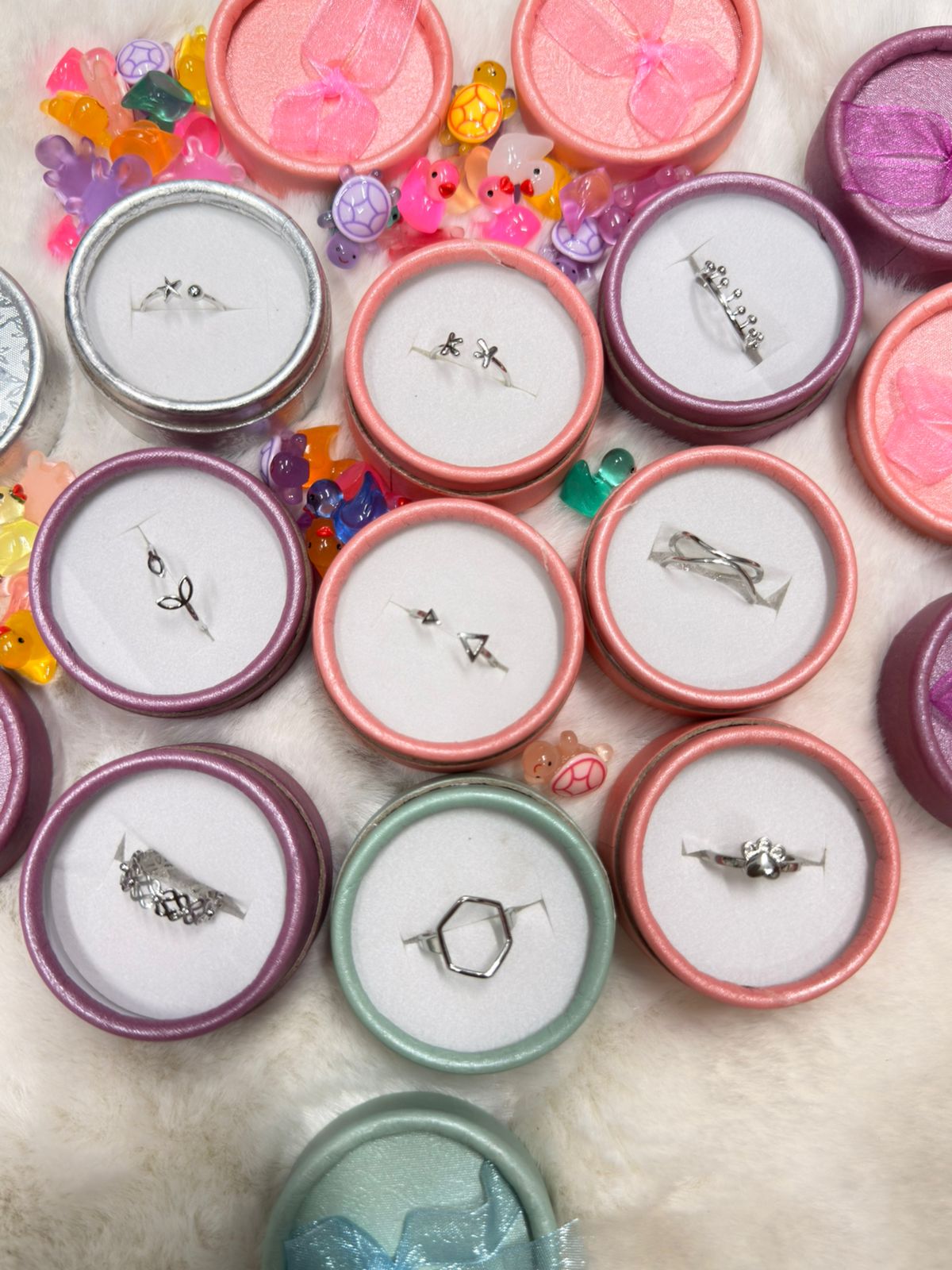 Finger Ring ( Color Guarantee) with Box