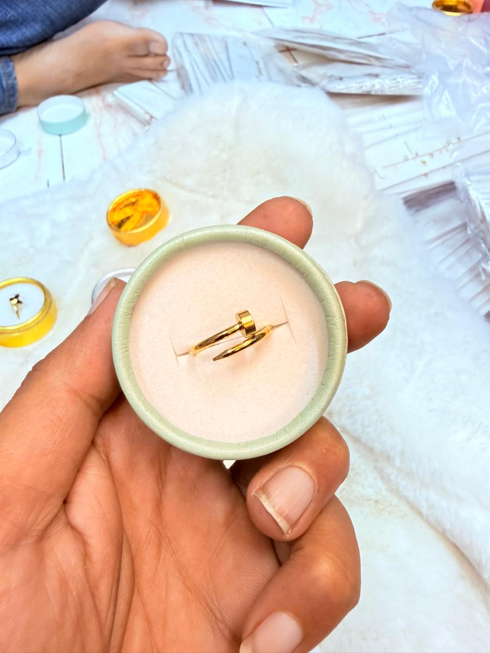 Finger Ring ( Color Guarantee)