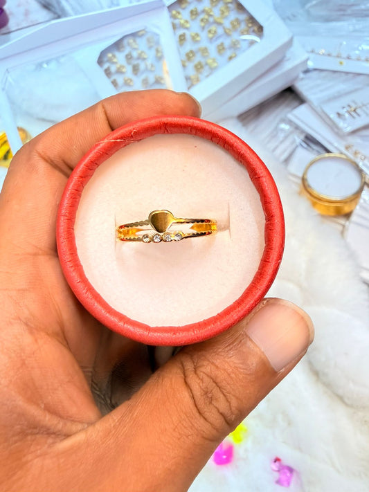 Finger Ring For Women (Color Guarantee)