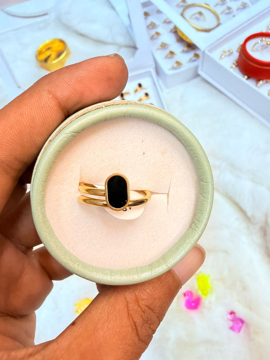 Finger Ring For Women (Color Guarantee)