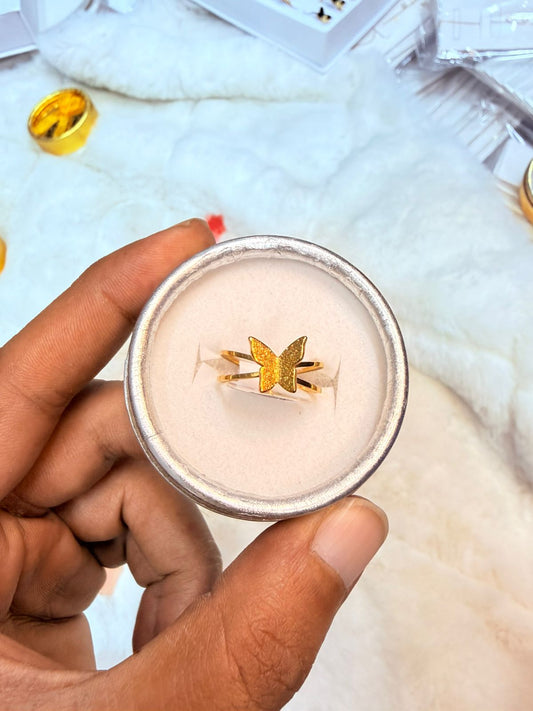 Finger Ring For Women (Color Guarantee)