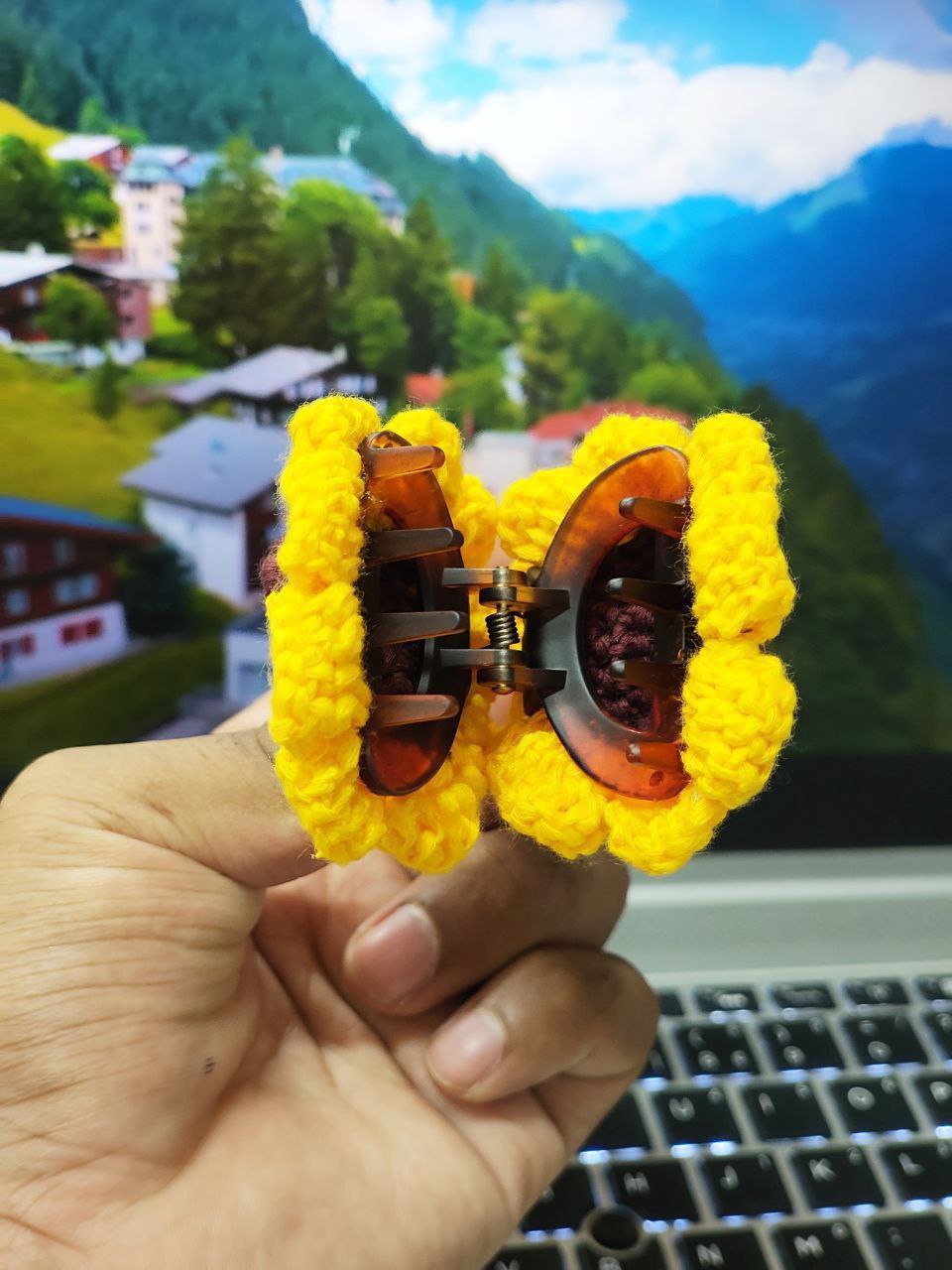 Sunflower hair clips
