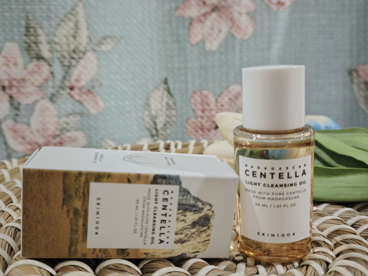 Madagascar Centella Light Cleansing Oil