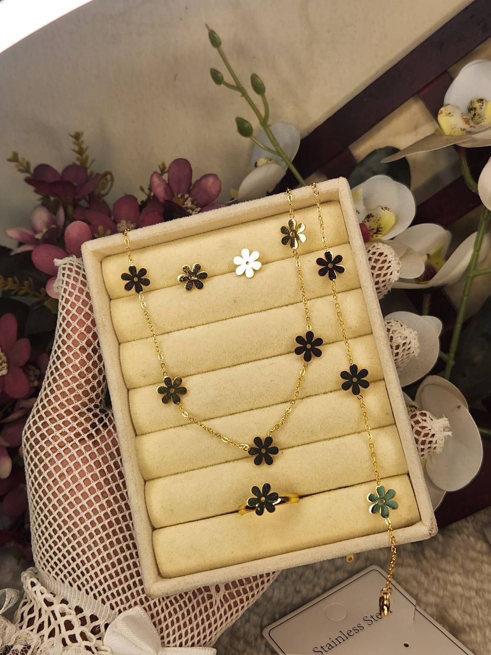 Daisy Flower pendent