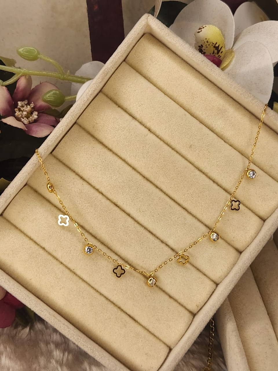 Necklace (Color Guarantee)