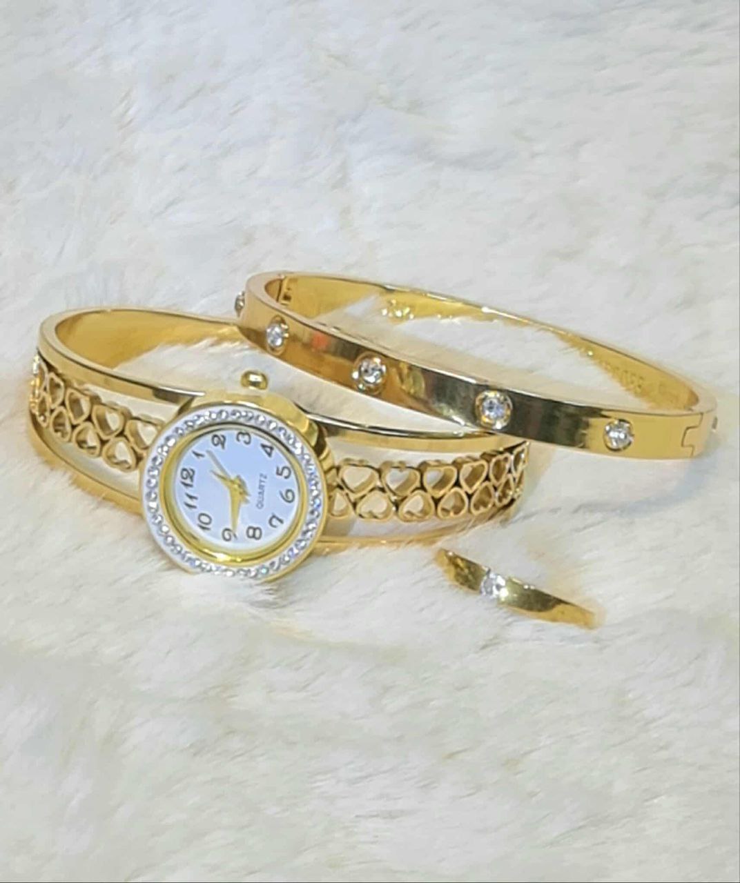 Titanium Steel Watch + Bracelet + Finger Ring Combo (Color Guarantee)